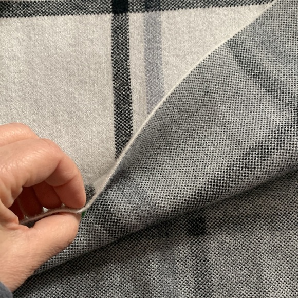 Max Studio Sweater mock kneck - Picture 6 of 6